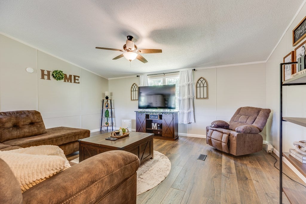 184 Spring Ridge Court Lebanon, VA 24266 - Photo 6 of 30 Gallery Image 6