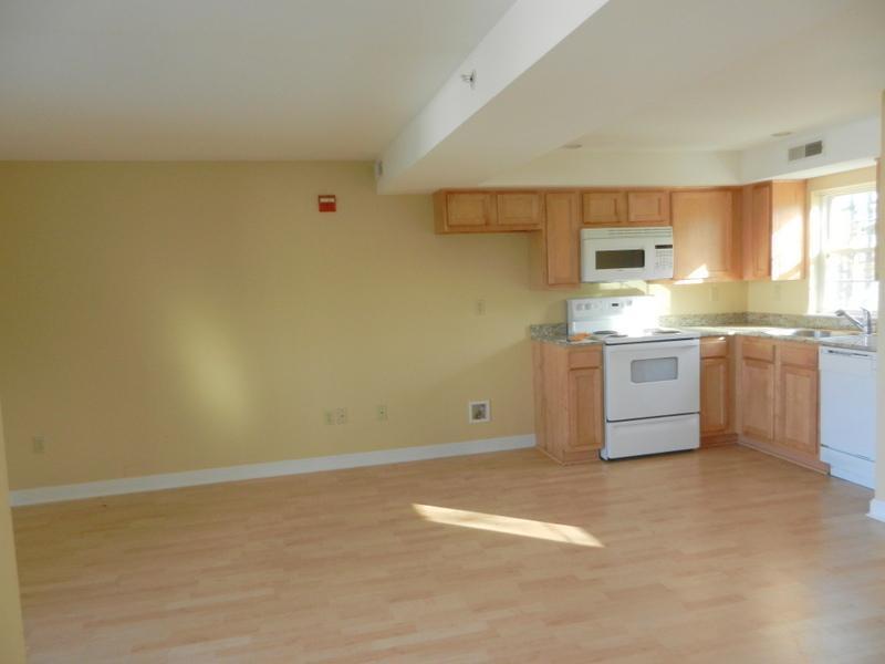 272 Mills Road, Unit 3A Kennebunkport, ME 04046 - Photo 4 of 14 Kitchen. Kitchen - Living