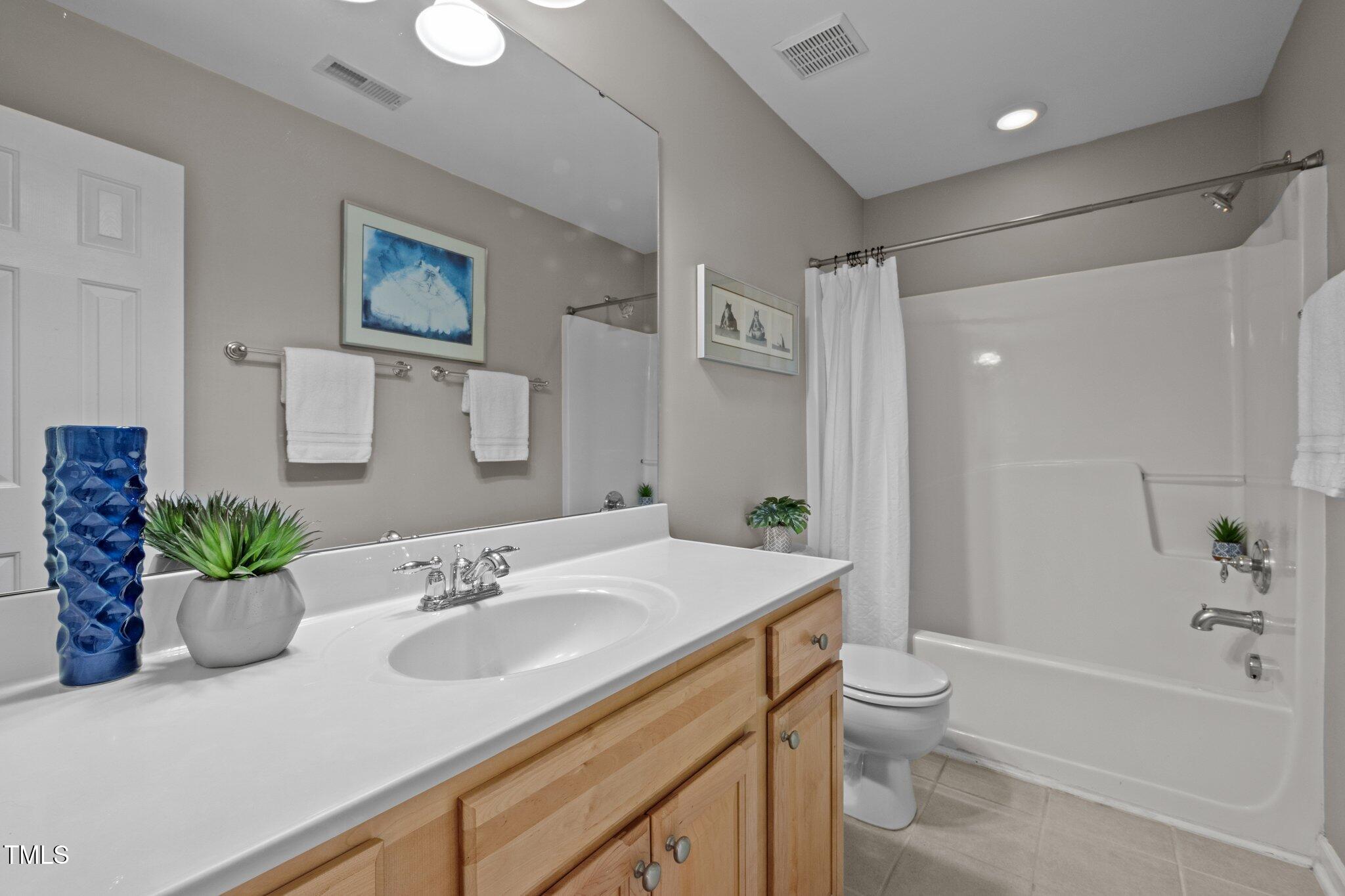 5515 South Roxboro Street, Unit 32 Durham, NC 27713 - Photo 32 of 45 35-web-or-mls-P1071277