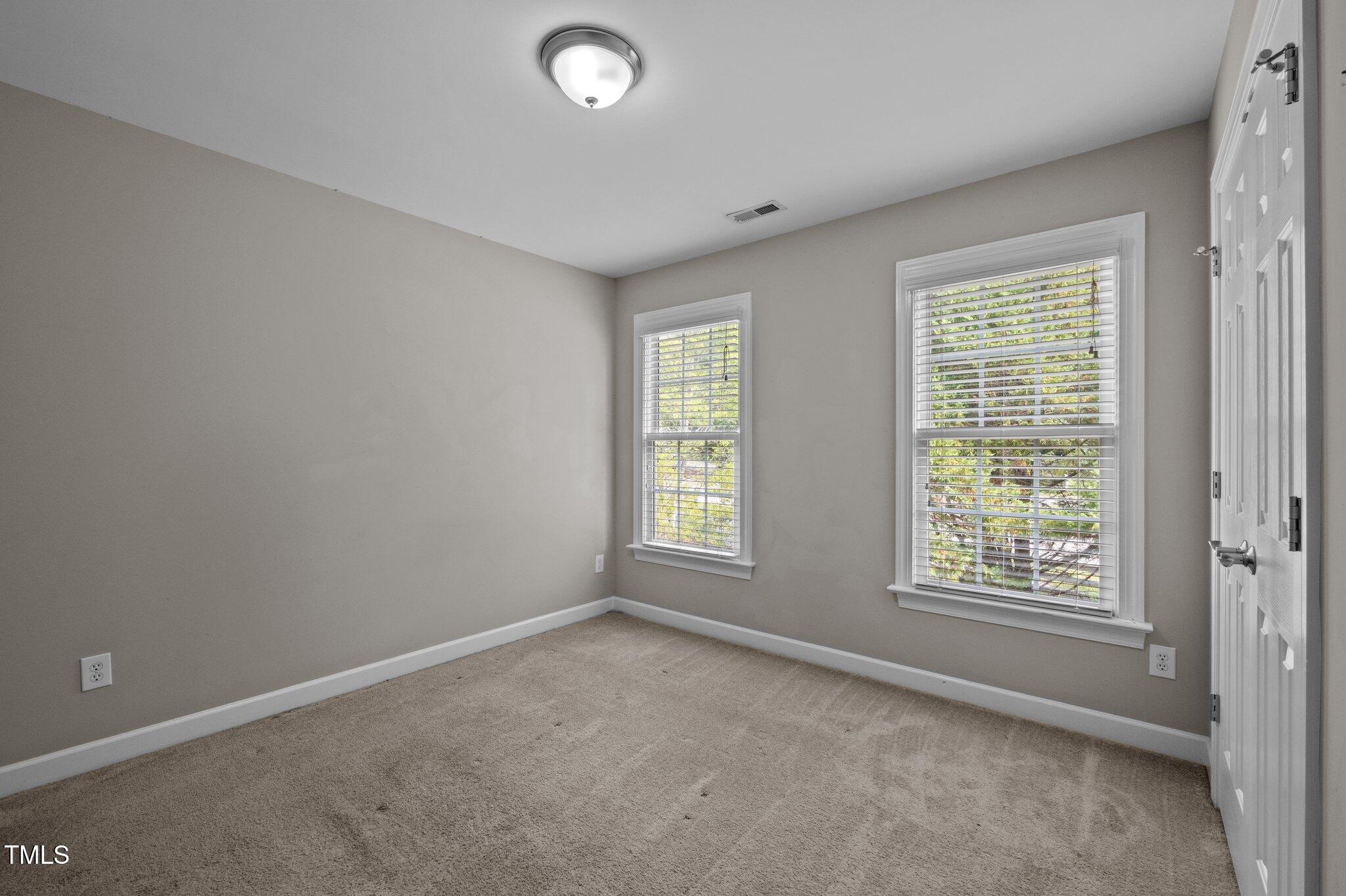 5515 South Roxboro Street, Unit 32 Durham, NC 27713 - Photo 33 of 45 36-web-or-mls-P1071283