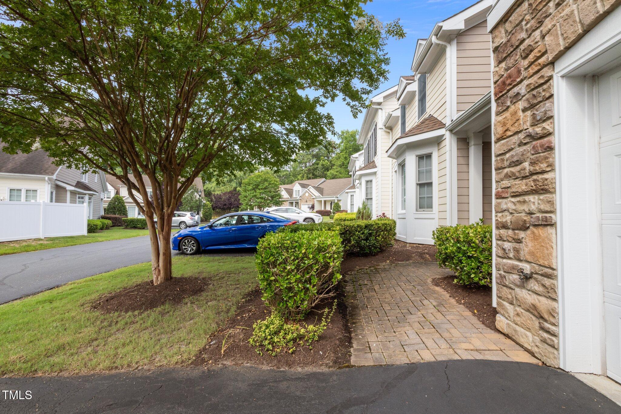 5515 South Roxboro Street, Unit 32 Durham, NC 27713 - Photo 10 of 45 44-web-or-mls-P1071298