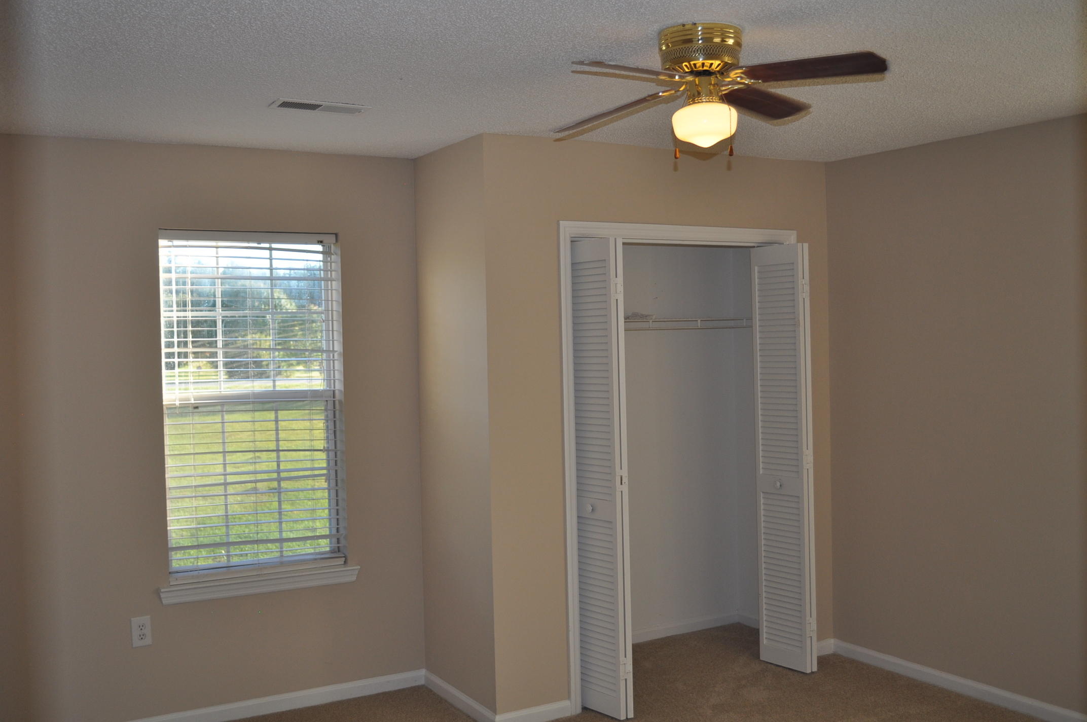 129 Mini-Farm Road Bonneau, SC 29431 - Photo 11 of 13 2015-10-22 16.52.23