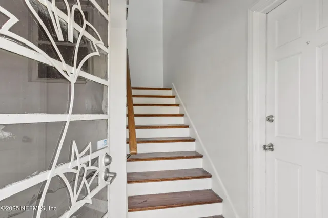 $3,500 | 1815 Largo Road, Unit 3 (PH), Jacksonville, FL 32207