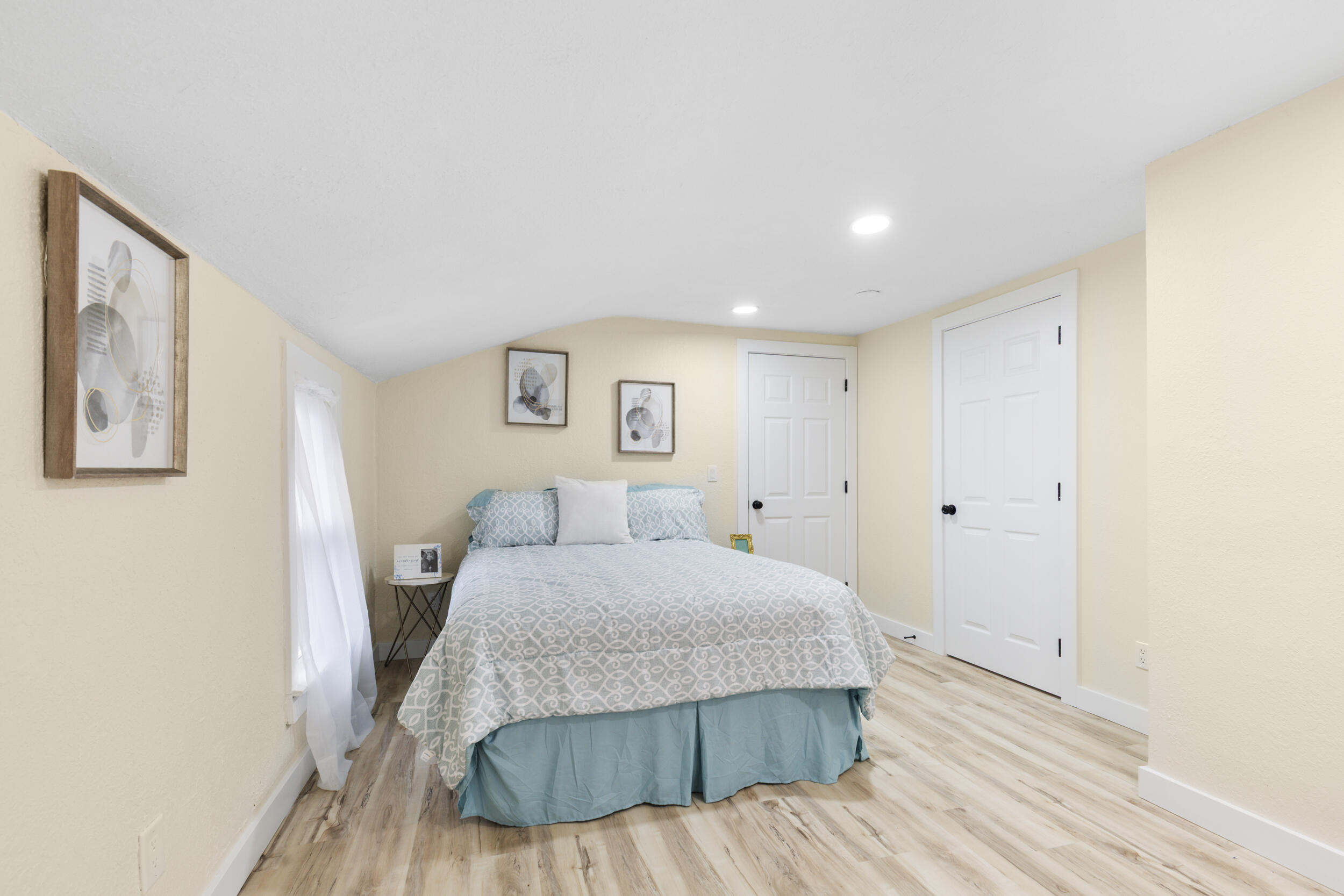 4308 North 65th Street Milwaukee, WI 53216 - Photo 17 of 26 photo jan 06 2026, 9 54 18 pm (1)