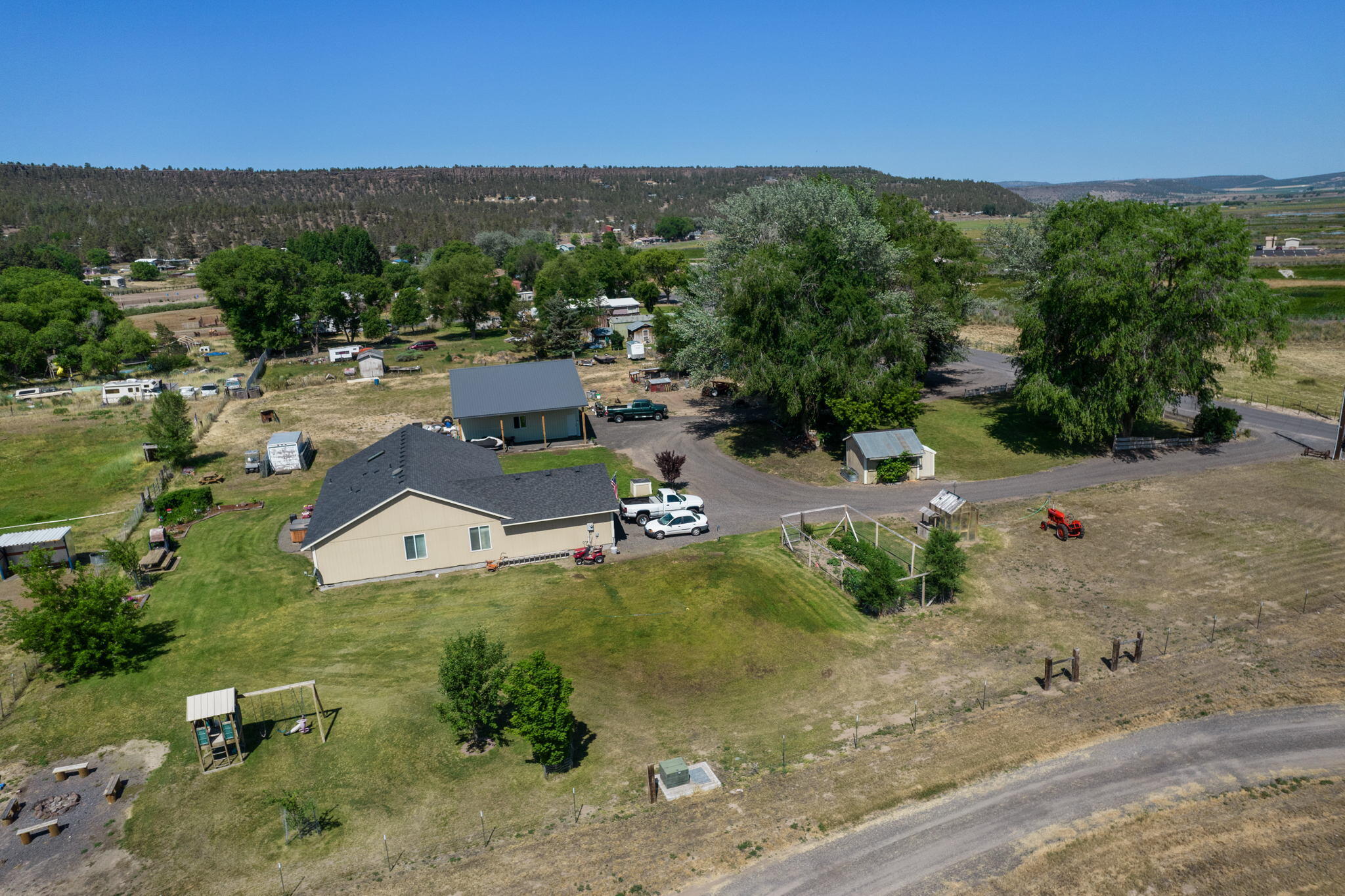 3902 Rimrock Acres Loop Prineville, OR 97754 - Photo 35 of 38 2022_07_12_3902_rimrock_acres_loop-26