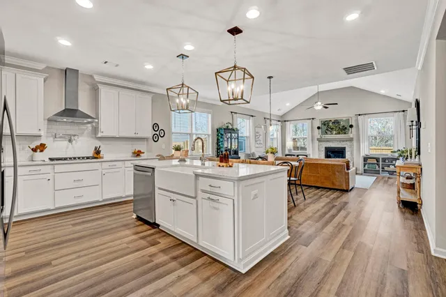 $549,900 | 572 Backacre Court, Greer, SC 29651