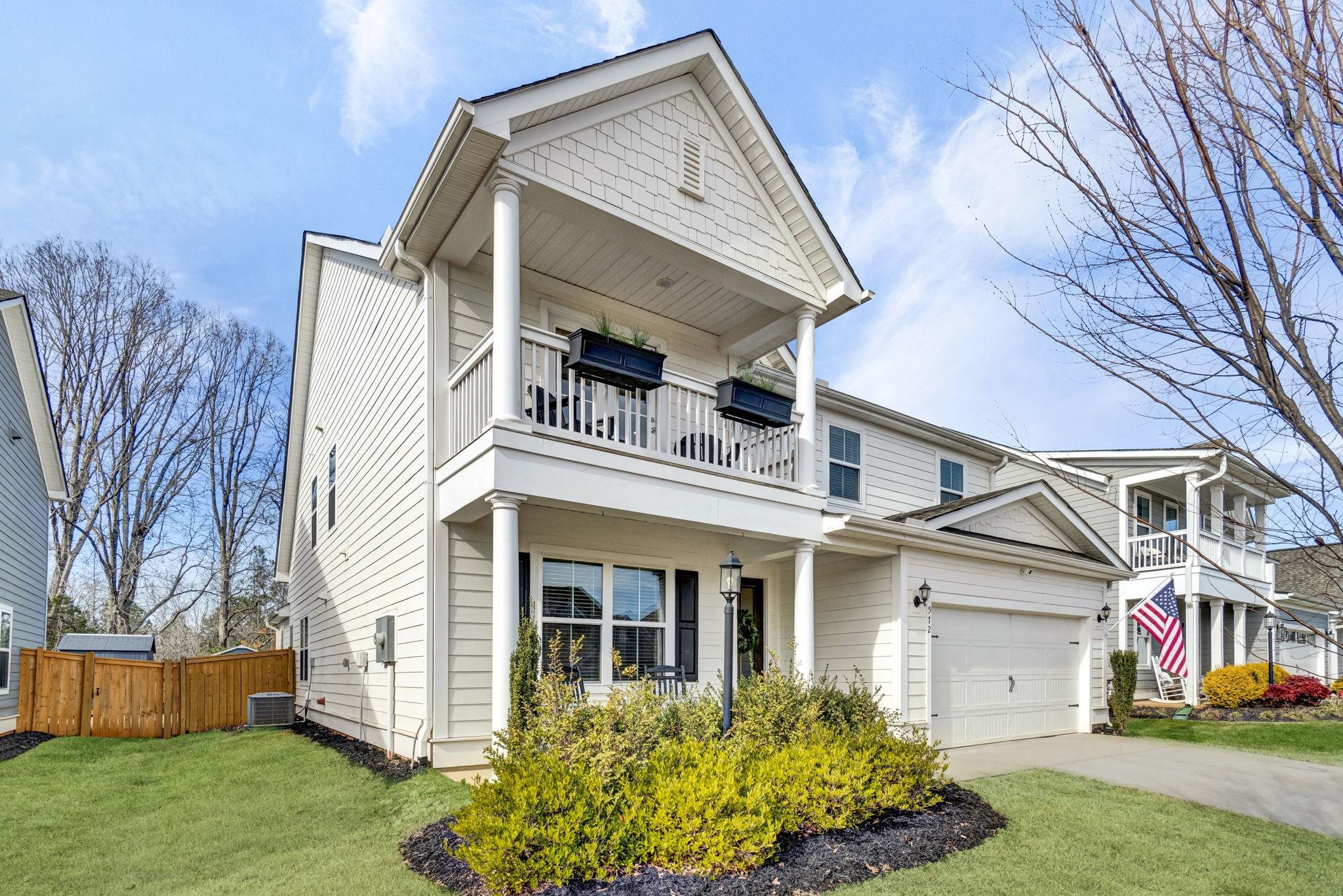 572 Backacre Court Greer, SC 29651 - Photo 3 of 49