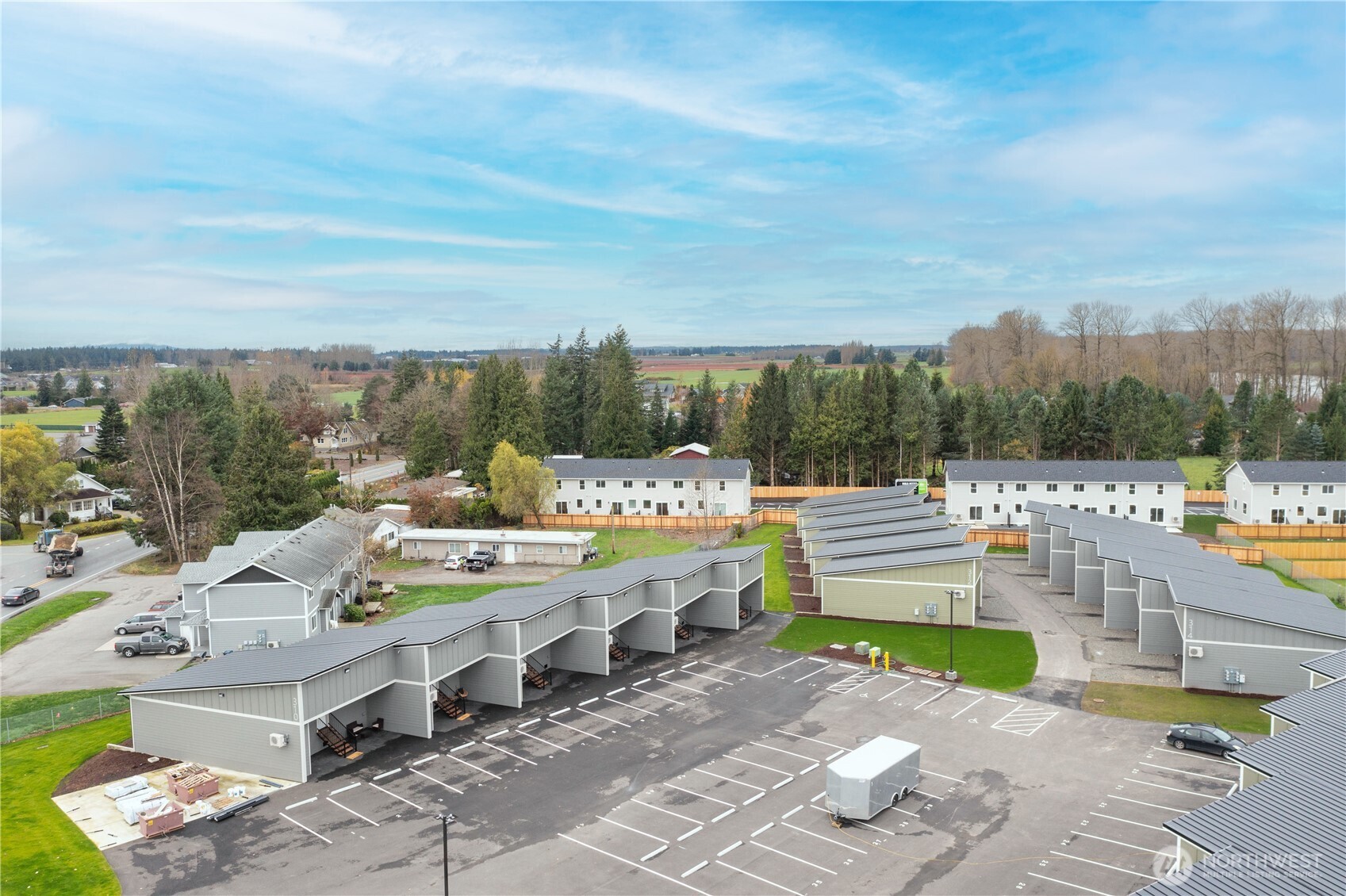 316 Everson Road, Unit D Everson, WA 98247 - Photo 2 of 38 a view of an chairs and tables in the patio