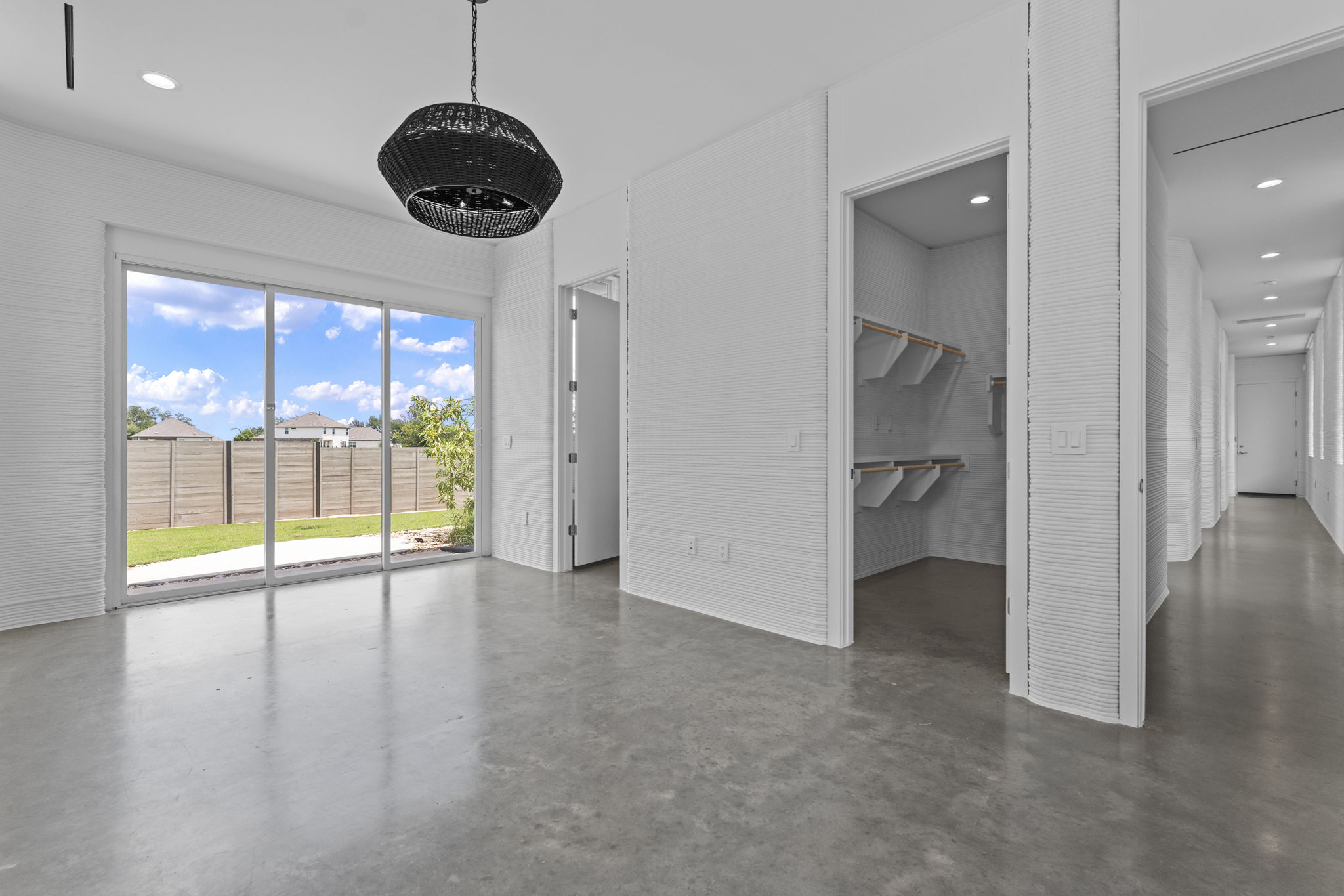 121 Rough Crk Road Georgetown, TX 78628 - Photo 8 of 33