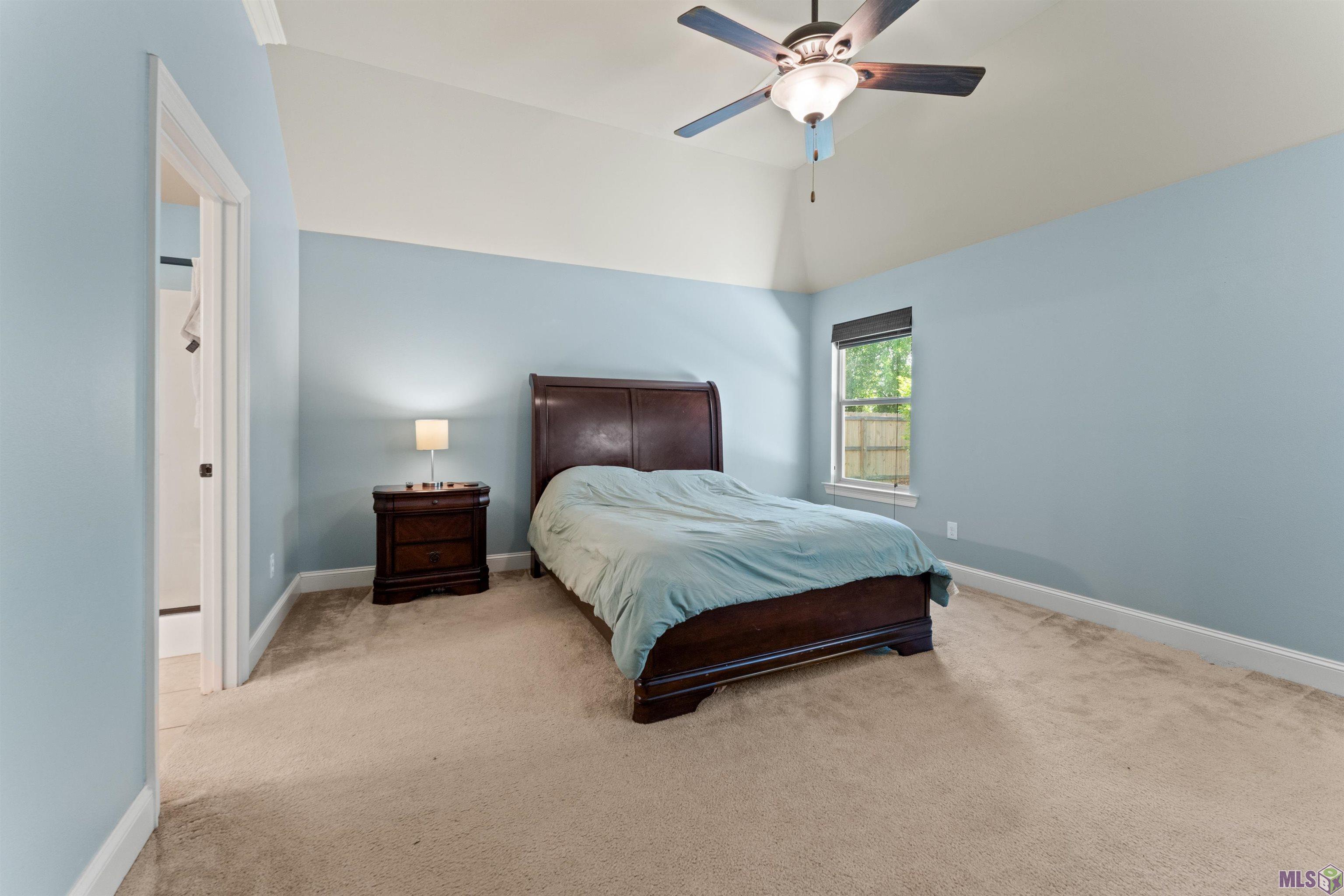 10063 Montrachet Drive Baton Rouge, LA 70817 - Photo 14 of 31