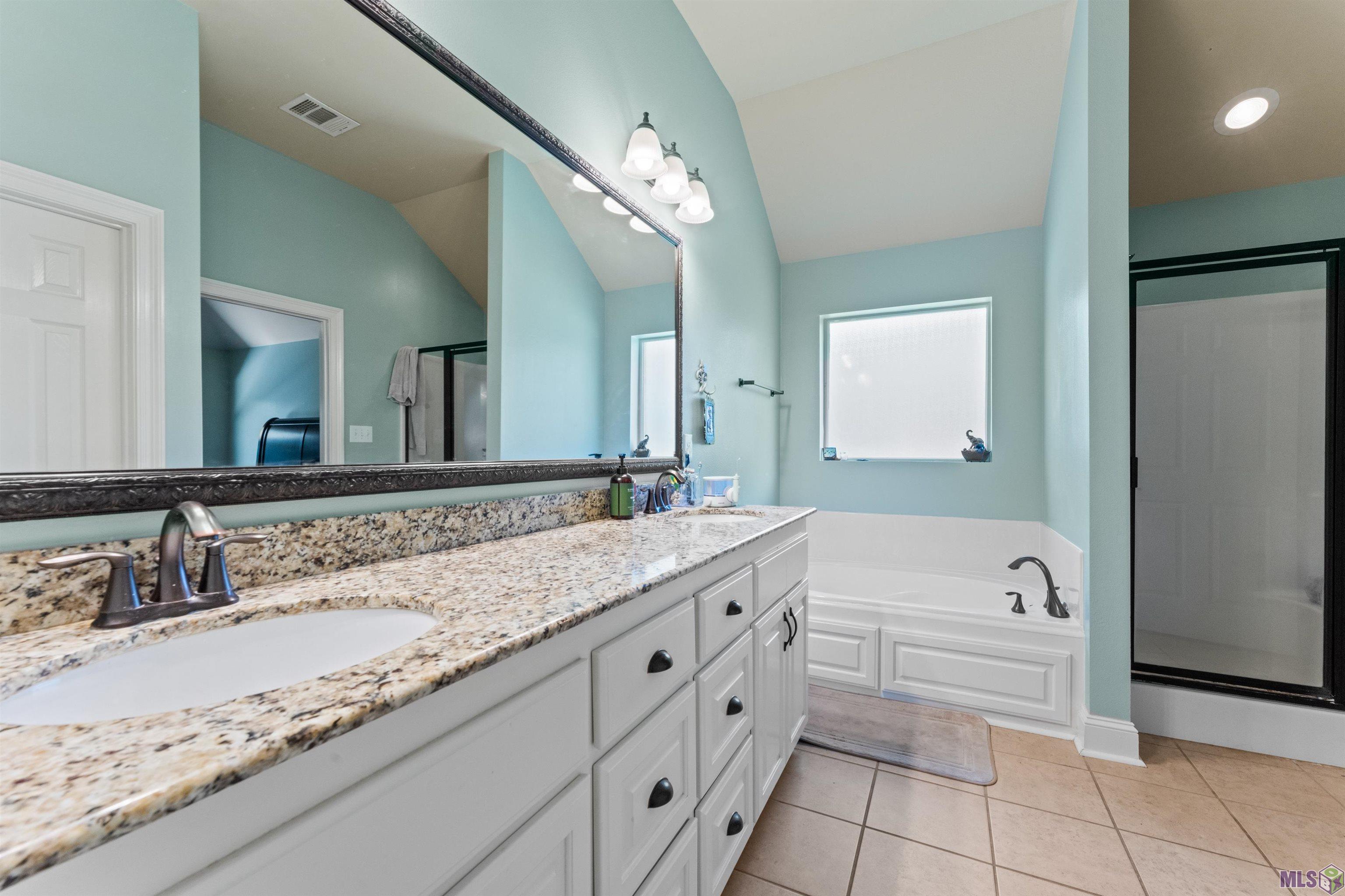 10063 Montrachet Drive Baton Rouge, LA 70817 - Photo 16 of 31