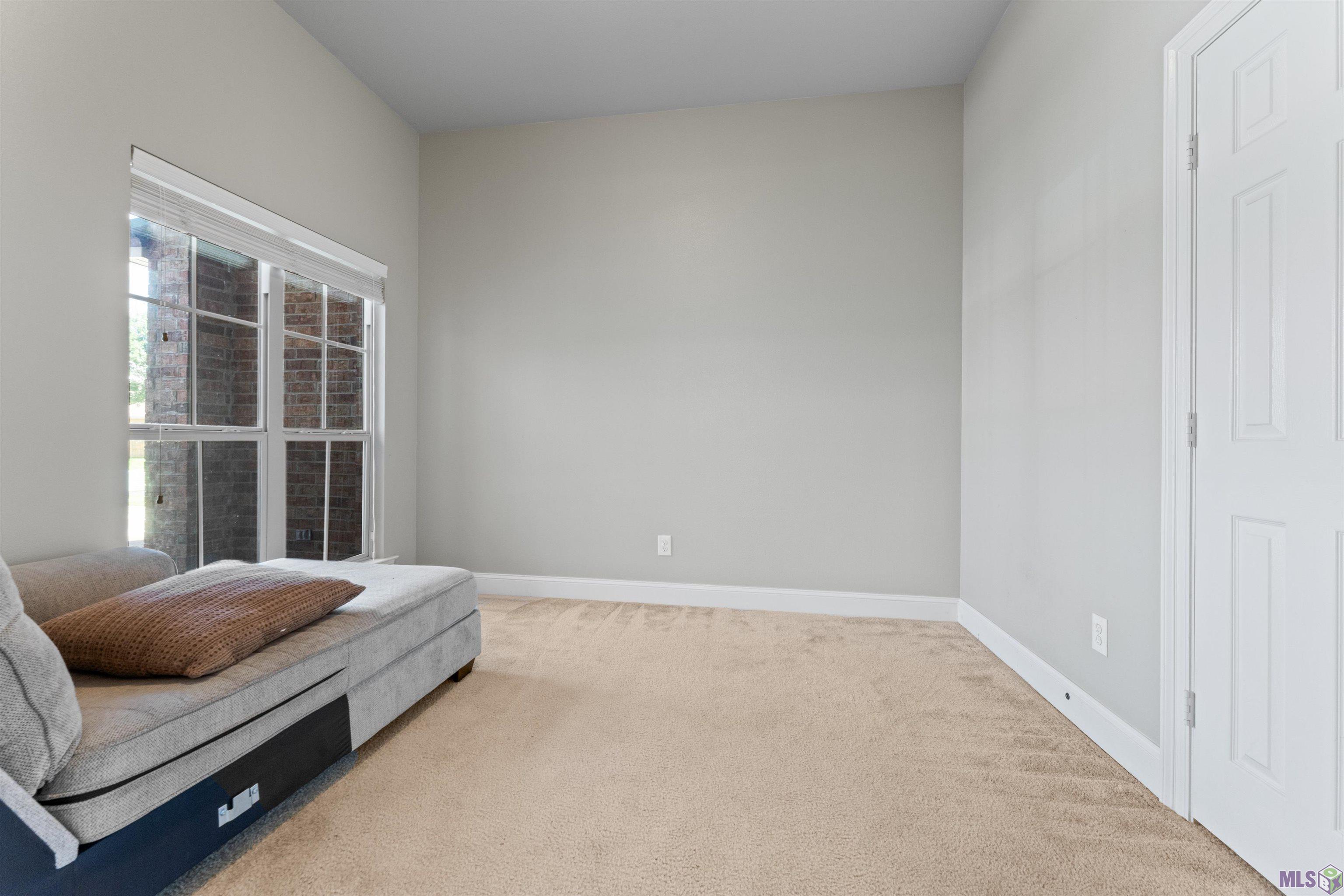 10063 Montrachet Drive Baton Rouge, LA 70817 - Photo 17 of 31