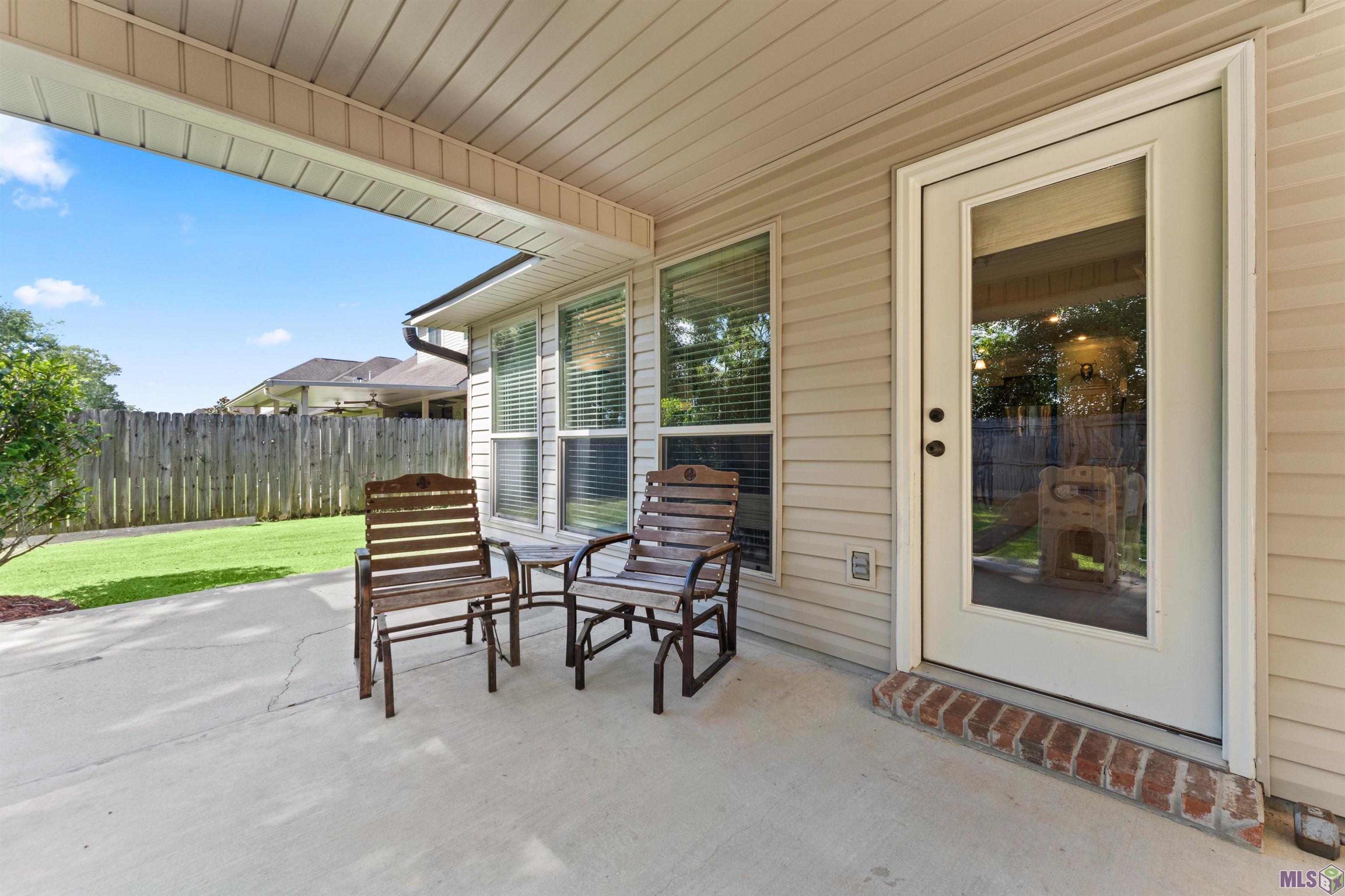 10063 Montrachet Drive Baton Rouge, LA 70817 - Photo 27 of 31