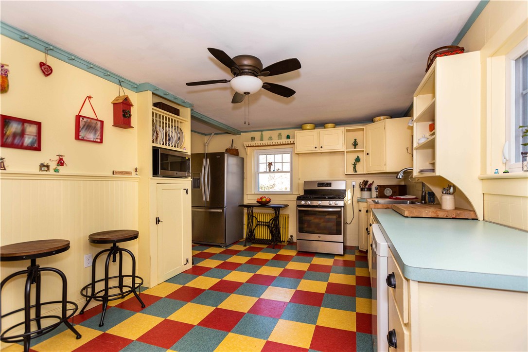 600 Lapham Farm Road Burrillville, RI 02839 - Photo 8 of 40