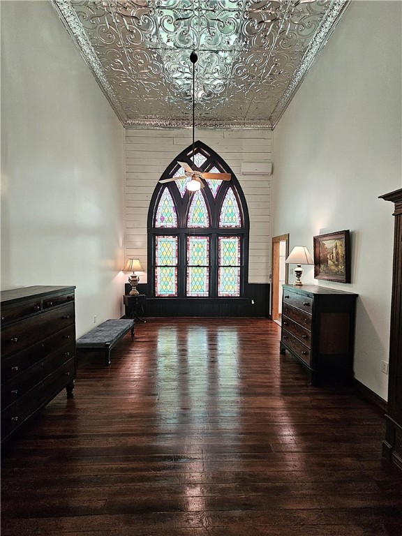 1100 South Tyler Street Thornton, TX 76687 - Photo 15 of 26 a view of livingroom with furniture and wooden floor
