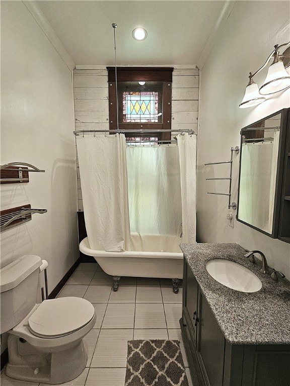 1100 South Tyler Street Thornton, TX 76687 - Photo 21 of 26 a bathroom with a granite countertop toilet sink and mirror