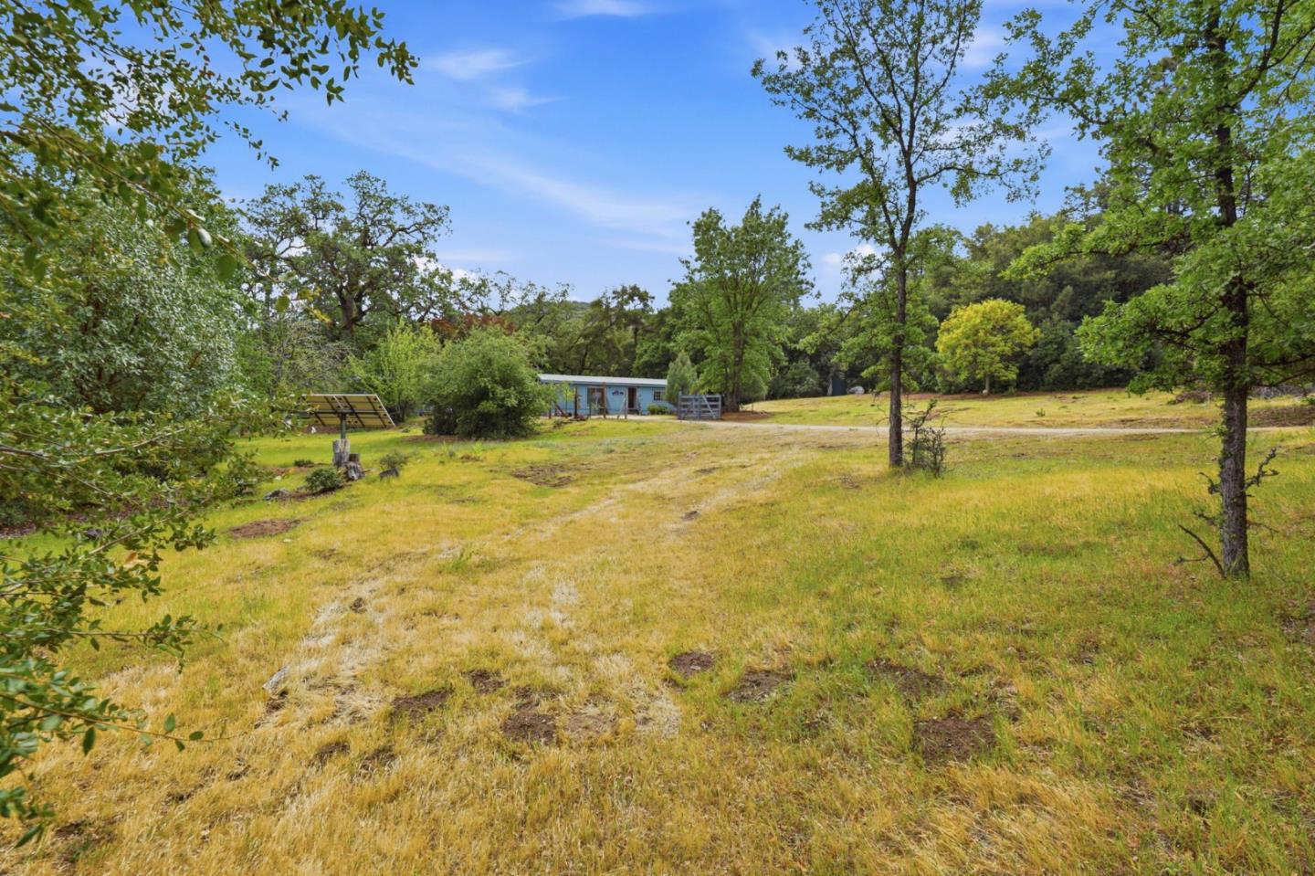 41800 Tassajara Road Carmel Valley, CA 93924 - Photo 5 of 51