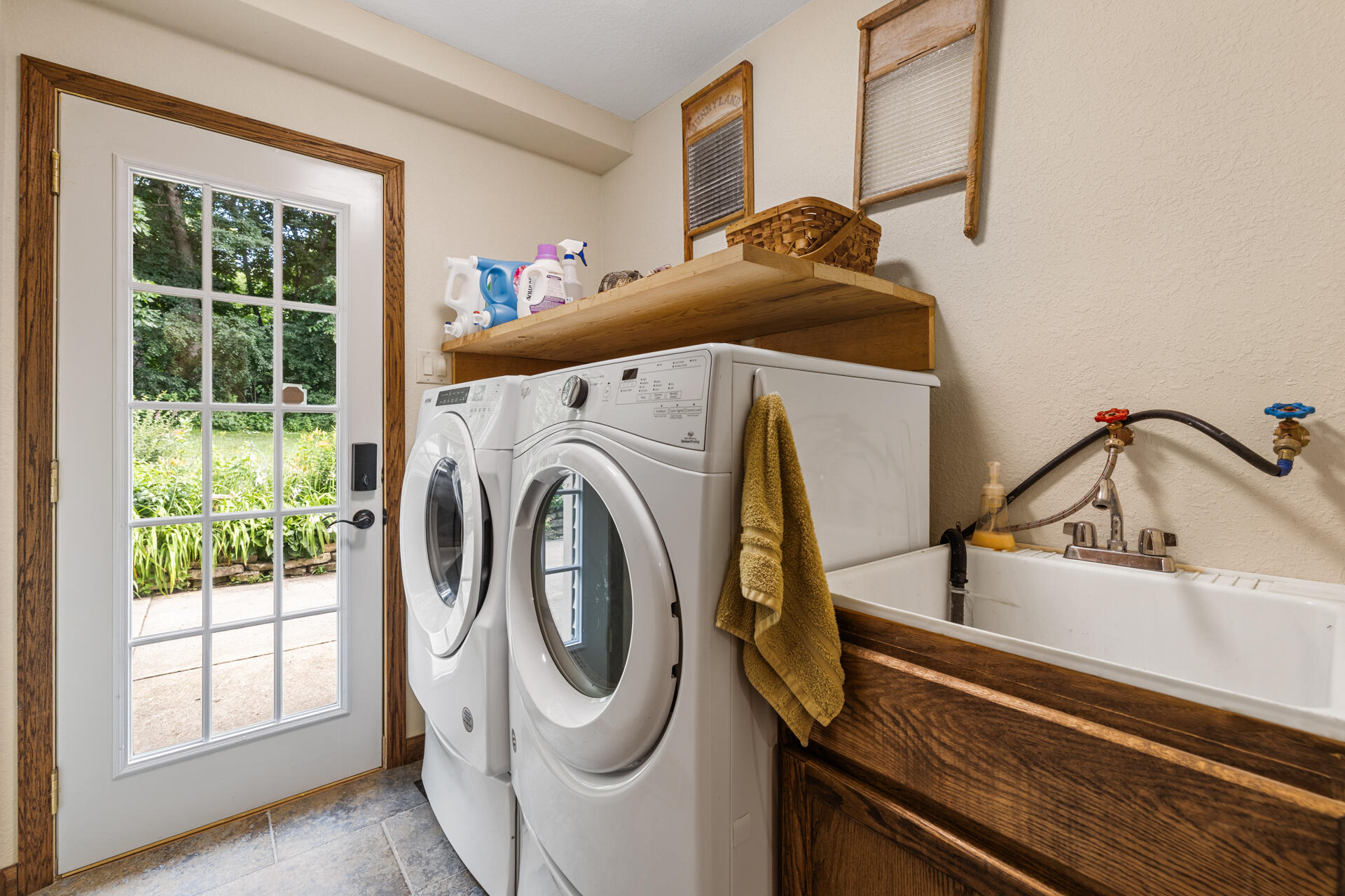 W250S4461 Center Road Waukesha, WI 53189 - Photo 33 of 36 Main floor laundry