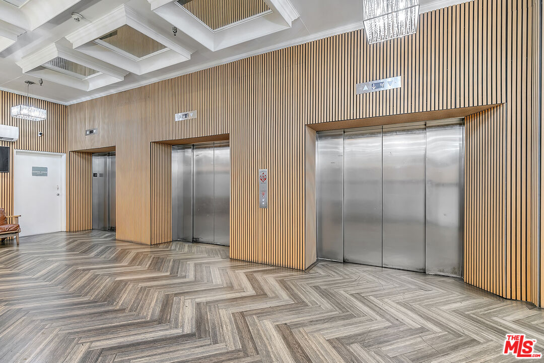 312 West 5th Street, Unit 218 Los Angeles, CA 90013 - Photo 19 of 20