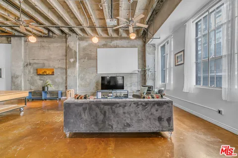 $539,000 | 312 West 5th Street, Unit 218, Los Angeles, CA 90013