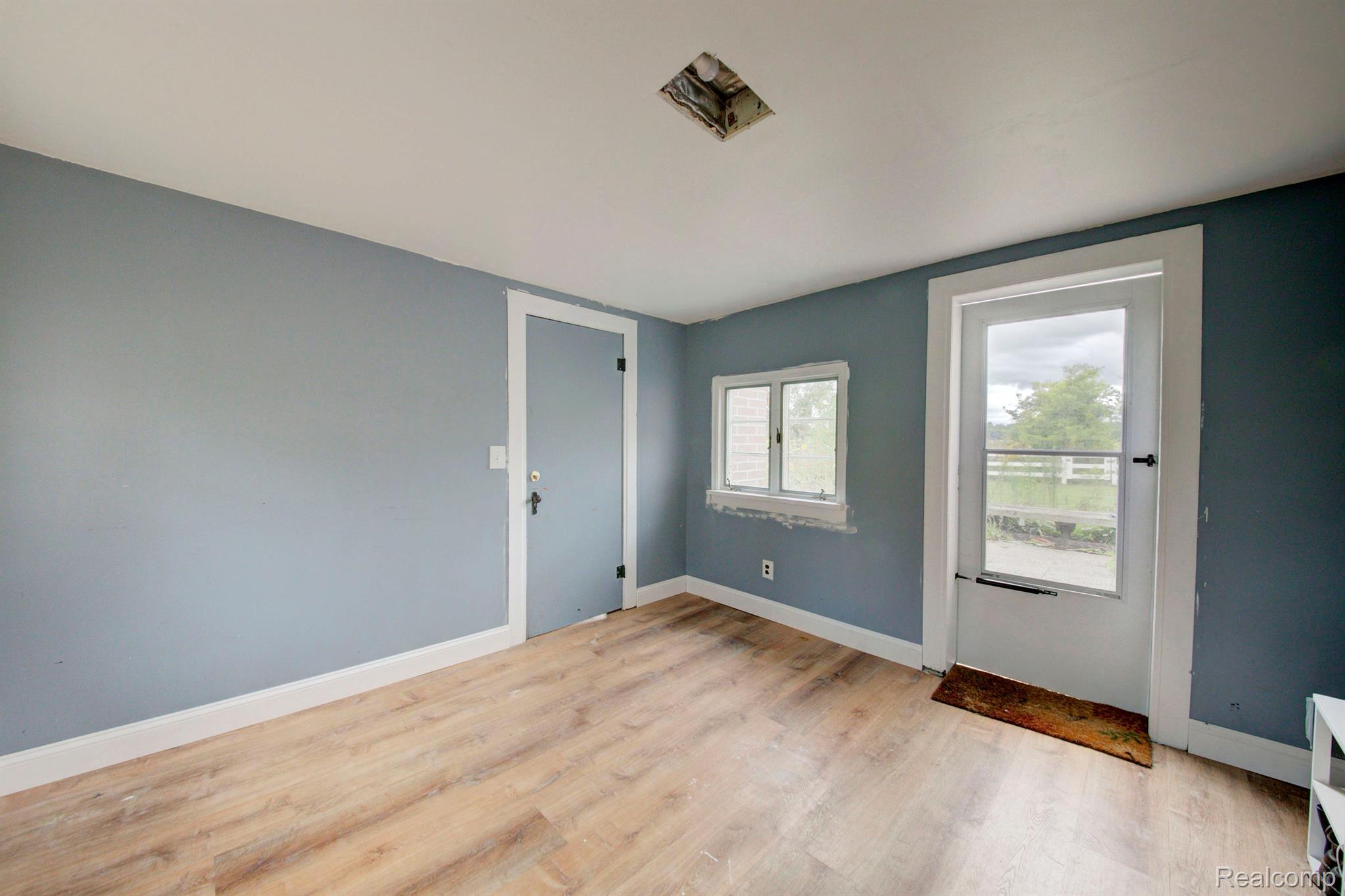 9015 Argentine Road Linden, MI 48451 - Photo 36 of 43 Gallery Image 36
