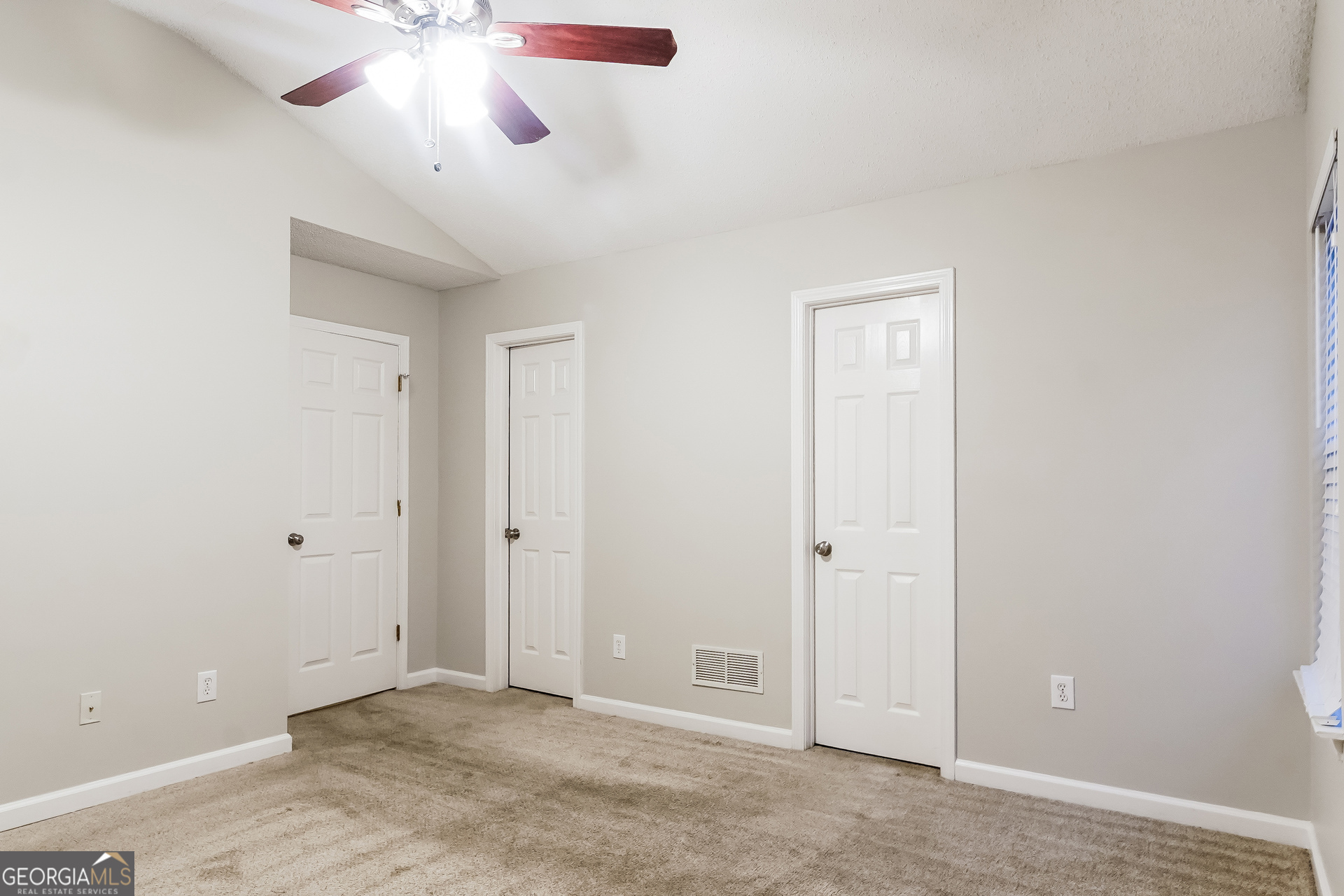 234 Bainbridge Circle Dallas, GA 30132 - Photo 8 of 17