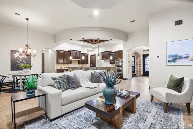 $815,000 | 27627 Legacy Woods, Boerne, TX 78015