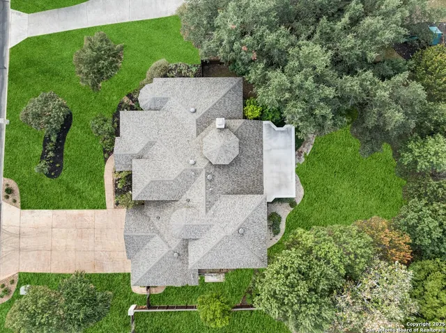 $815,000 | 27627 Legacy Woods, Boerne, TX 78015