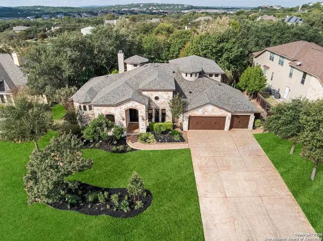 $815,000 | 27627 Legacy Woods, Boerne, TX 78015