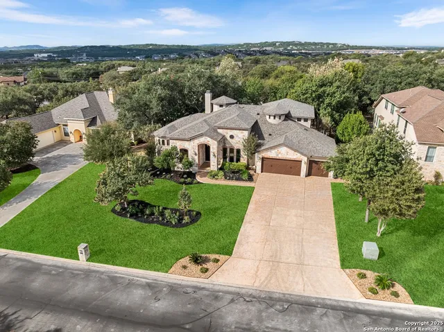 $815,000 | 27627 Legacy Woods, Boerne, TX 78015