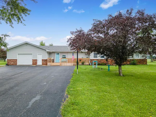$269,900 | 3641 South 1000 East, Upland, IN 46989