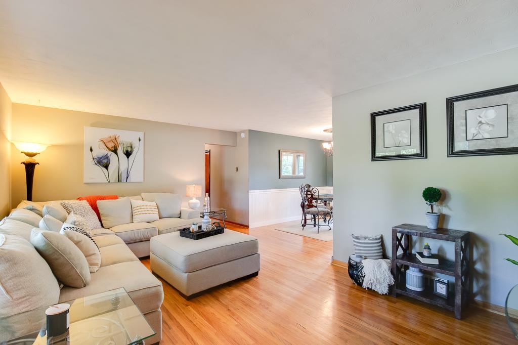2062 Diffley Road Eagan, MN 55122 - Photo 2 of 25 Gallery Image 2