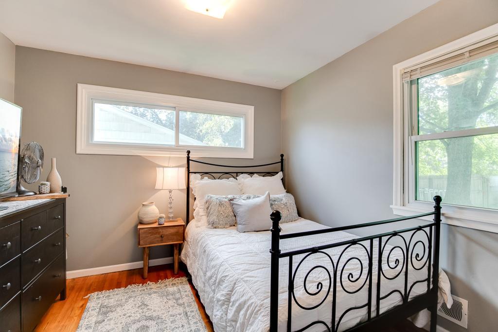 2062 Diffley Road Eagan, MN 55122 - Photo 14 of 25 Gallery Image 14
