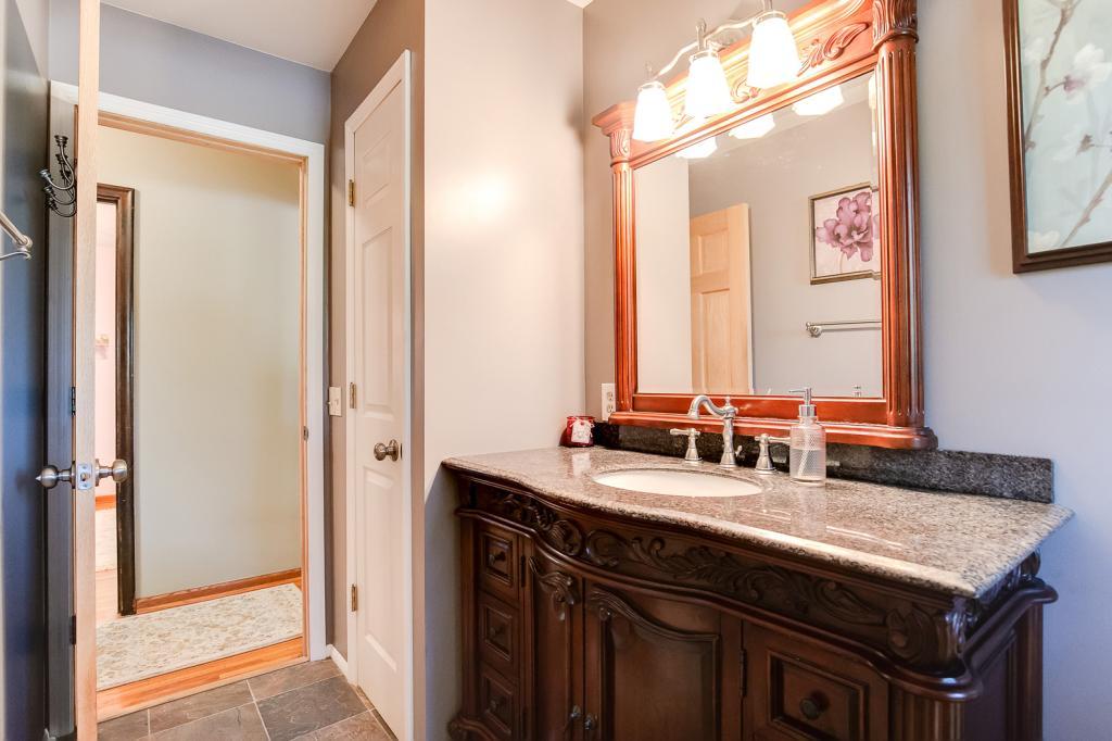 2062 Diffley Road Eagan, MN 55122 - Photo 17 of 25 Gallery Image 17