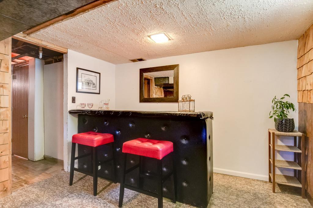 2062 Diffley Road Eagan, MN 55122 - Photo 19 of 25 Gallery Image 19