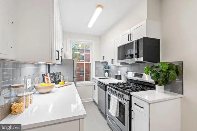 $345,000 | 2803 Cortland Place Northwest, Unit 206, Washington, DC 20008