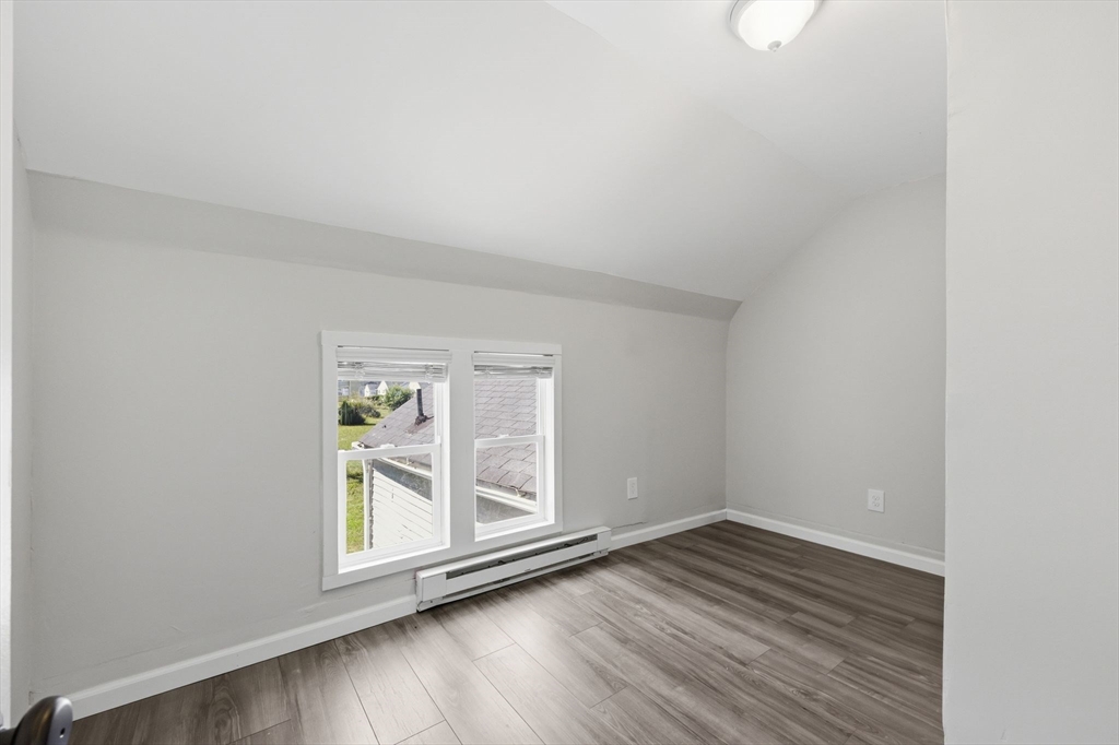 70 Milton Street Springfield, MA 01151 - Photo 27 of 37