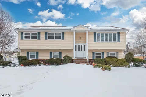 $825,000 | 15 Alba Place, Parsippany, NJ 07054
