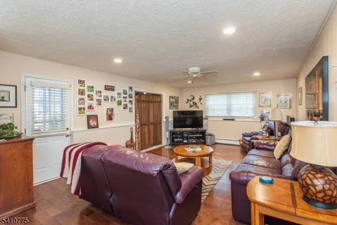 $825,000 | 15 Alba Place, Parsippany, NJ 07054