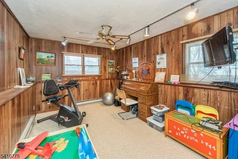 $825,000 | 15 Alba Place, Parsippany, NJ 07054