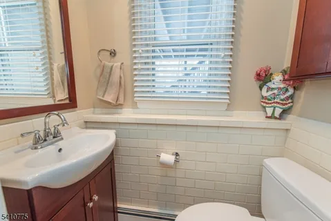 $825,000 | 15 Alba Place, Parsippany, NJ 07054