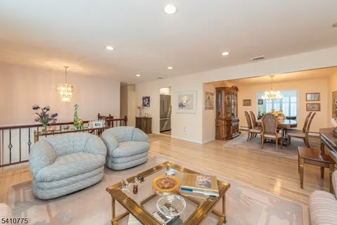 $825,000 | 15 Alba Place, Parsippany, NJ 07054