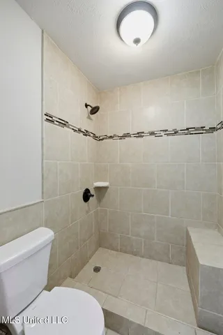 $1,675 | 1264 Woodfield Drive, Jackson, MS 39211