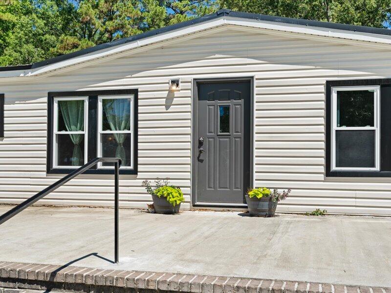 1664 Winding Pond Road Manning, SC 29102 - Photo 10 of 59
