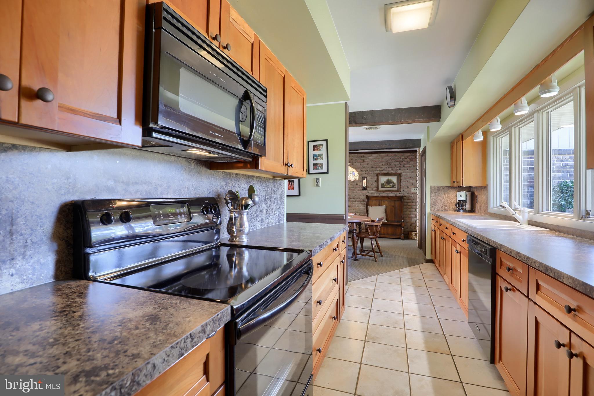 390 Oak Road Dallastown, PA 17313 - Photo 22 of 62 Gallery Image 22