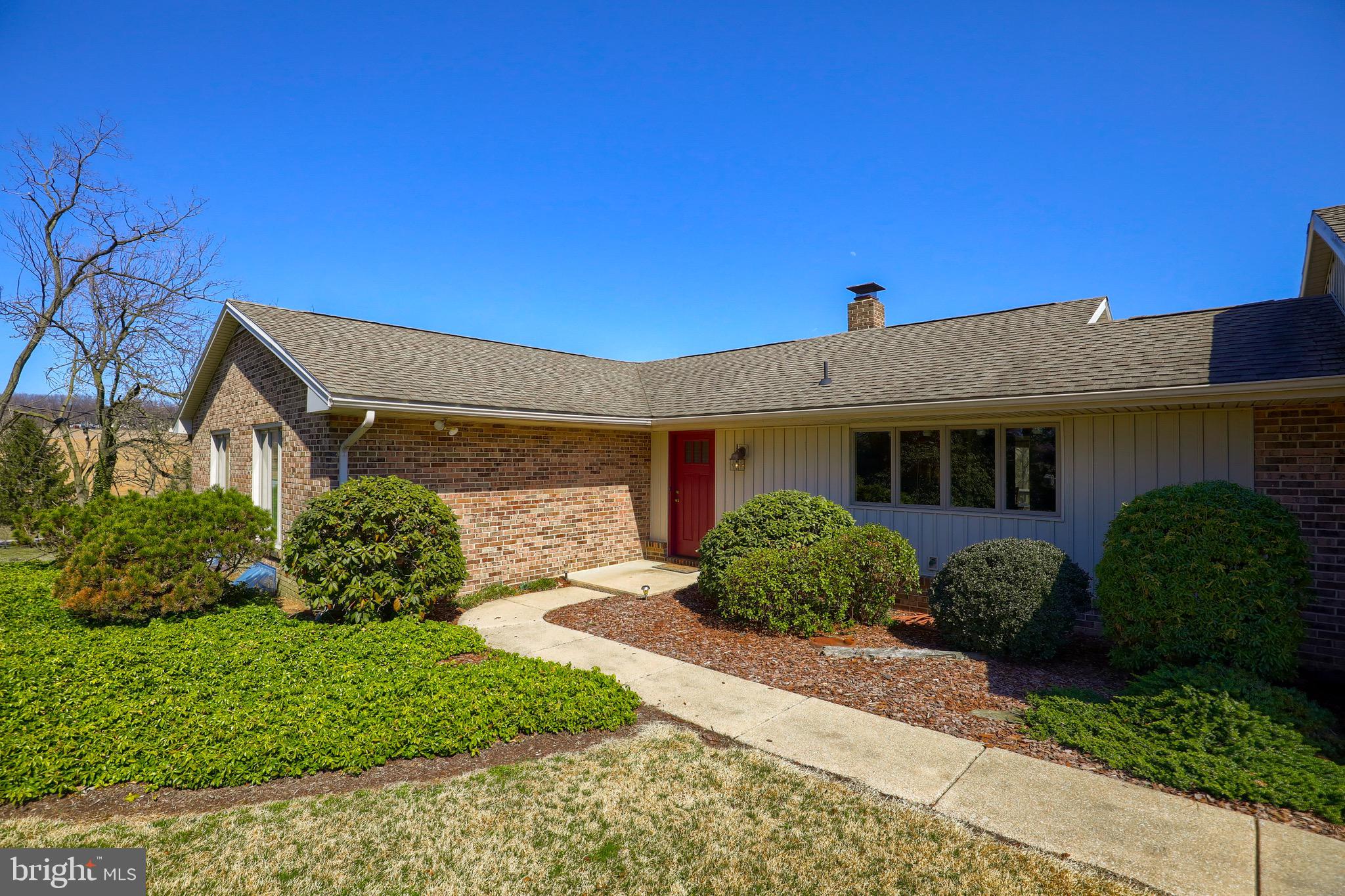 390 Oak Road Dallastown, PA 17313 - Photo 6 of 62 Gallery Image 6