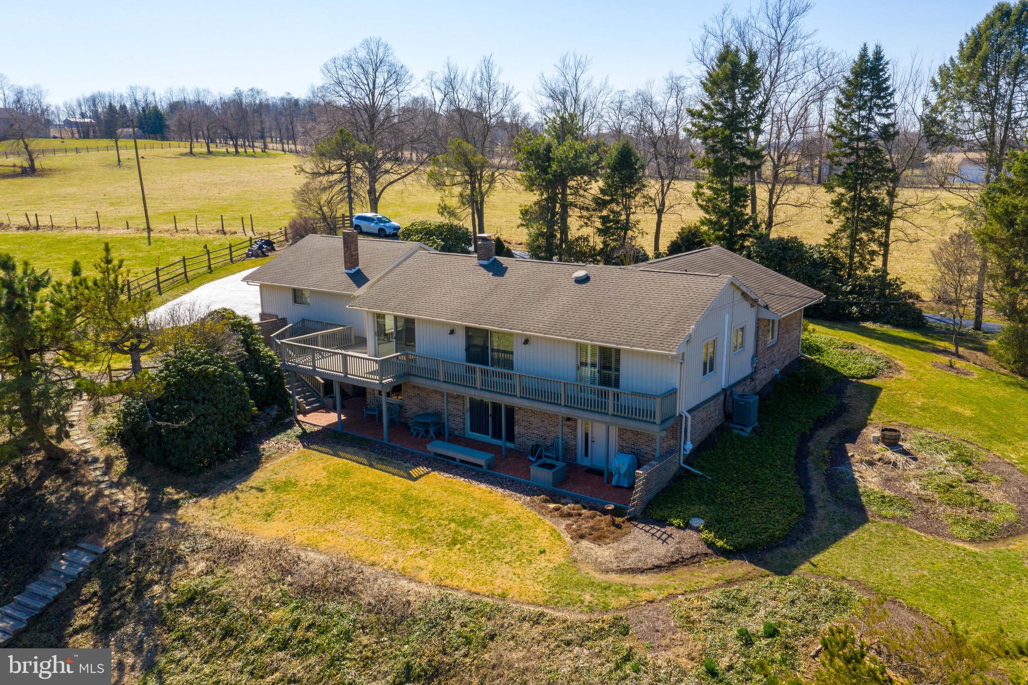 390 Oak Road Dallastown, PA 17313 - Photo 9 of 62 Gallery Image 9