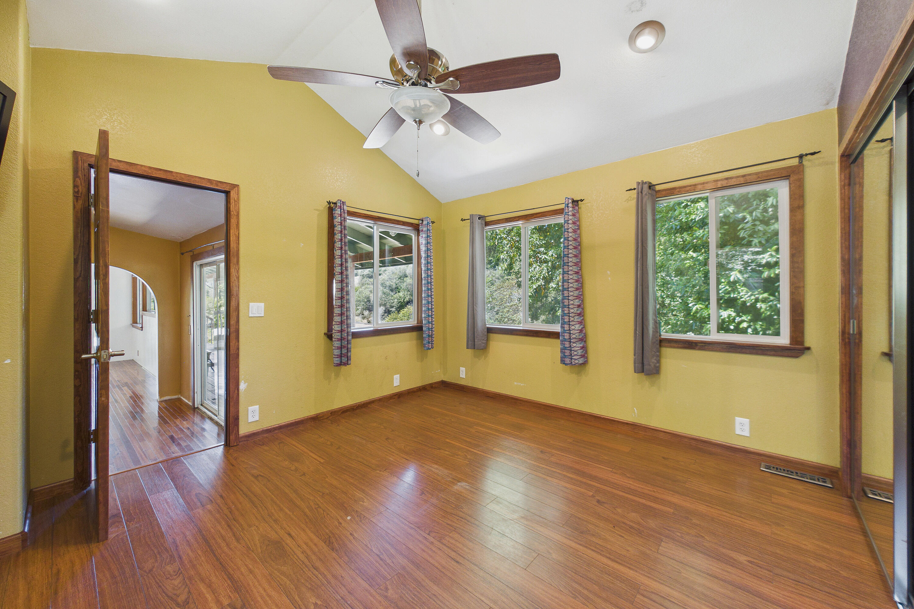 1250 Zenia Bluff Road Alderpoint, CA 95511 - Photo 29 of 73