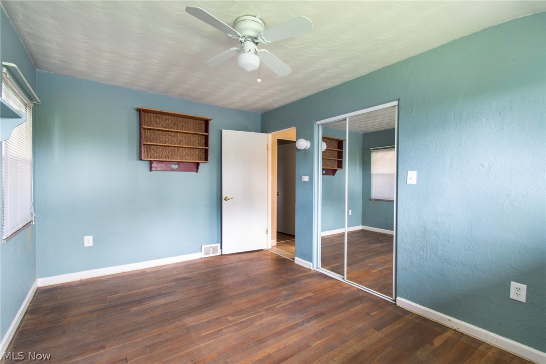 16271 Irish Ridge Road East Liverpool, OH 43920 - Photo 18 of 34 Bedroom number 3 with refinished hardwood floors