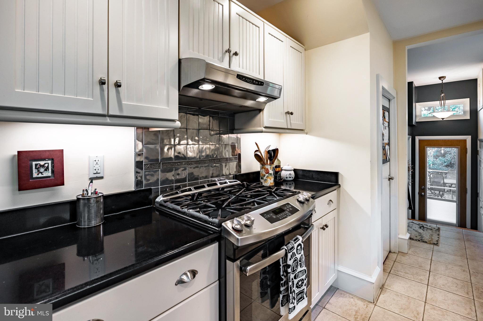300 Oxford Road Havertown, PA 19083 - Photo 13 of 36